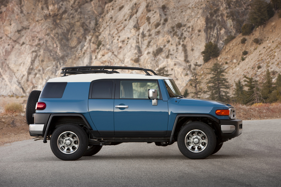 Toyota FJ Cruiser 4X4 MT