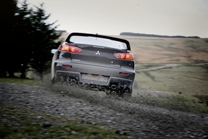 Mitsubishi Evo Saloon 2.0T FQ-300 GSR