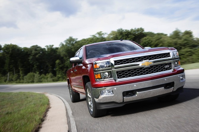 GM Reveals New Chevy Silverado and GMC Sierra Pickups