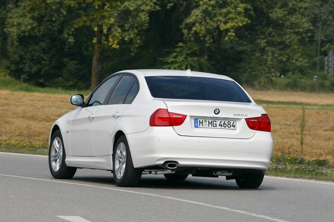 BMW 320d Navigation Auto (E90) LCI