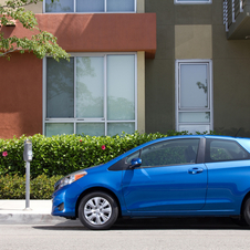 O Yaris vende apenas 25 mil unidades por ano nos Estados Unidos