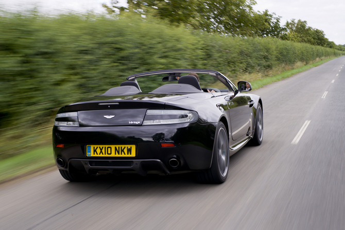 Aston Martin V8 Vantage N420 Roadster