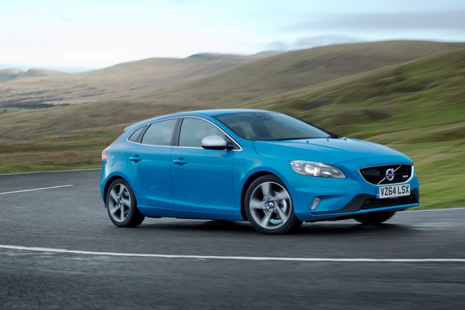 Volvo V40 T4 R-Design Momentum