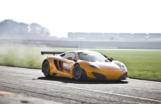 McLaren MP4-12C GT3 completes first tests