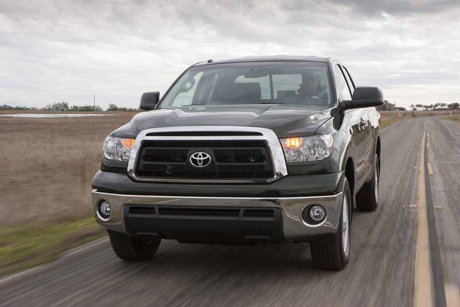 Toyota Tundra Limited 5.7L FFV