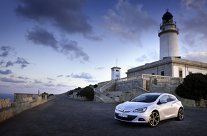 Opel Astra GTC 1.7 CDTI Start/Stop