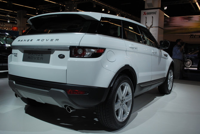 Land Rover Evoque SD4 2.2 Pure 4WD Automatic