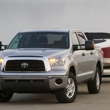 Toyota Tundra-Grade Regular Cab 4X2 4.0L