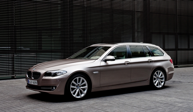 BMW 528i Touring  (F11)