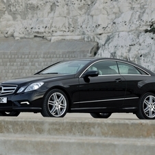 Mercedes-Benz E 200 BlueEfficiency Coupé Avantgarde