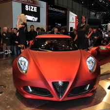 Alfa Romeo nveils the 4C Concept in Geneva