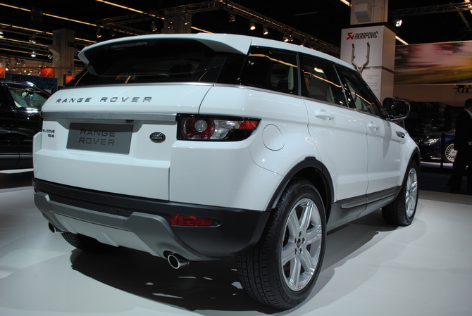 Land Rover Evoque SD4 2.2 Pure 4WD