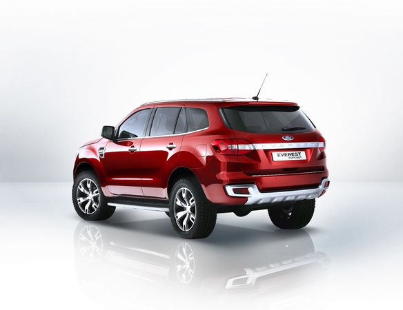 The Ford Everest is described as a versatile vehicle that does well in both urban and off-road driving