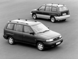 Mazda MPV Gen.1