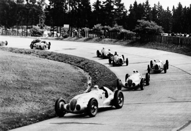 The 1937 W125 grand prix car will also be at the Nürburgring classic The 1937 W125 grand prix car will also be at the Nürburgring classic