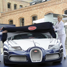 Bugatti reveal porcelain Veyron