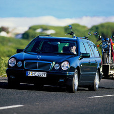 Mercedes-Benz E 200 Estate AT