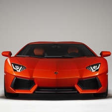 Lamborghini Aventador LP 720-4