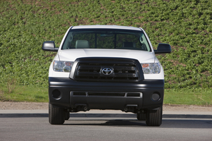 Toyota Tundra Tundra-Grade 4.6L