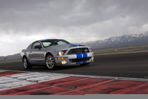 Ford Shelby GT500KR