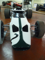 McLaren M2B