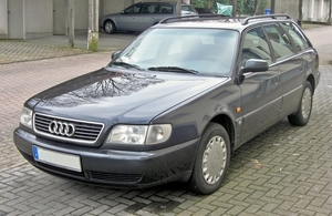 Audi A6 Avant 2.6 quattro