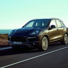 New model year: improvements for Cayenne and Panamera