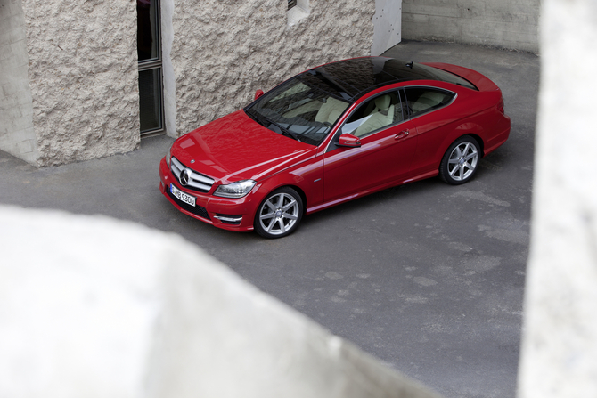 Mercedes-Benz C 220 CDI BlueEFFICIENCY AT Coupé