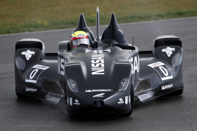 Nissan Deltawing faz primeiro teste à chuva em Snetterton