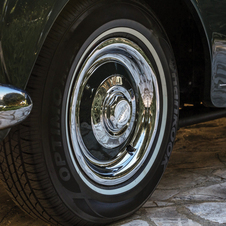 Bentley S2 Continental Flying Spur