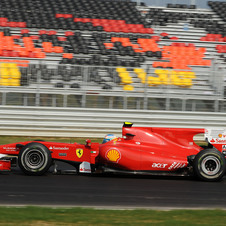 Vettel clinches pole on another Red Bull front row