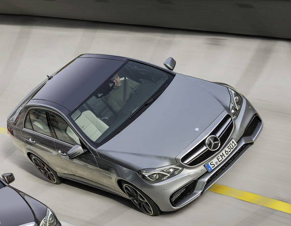 Mercedes revealed the E63 AMG in its E-Class family portrait