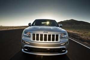 SRT Grand Cherokee SRT8