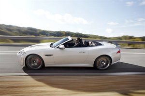 Jaguar unveils 542bhp XKR-S convertible in L.A.