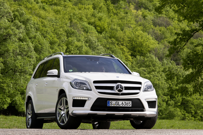 Mercedes-Benz GL63 AMG