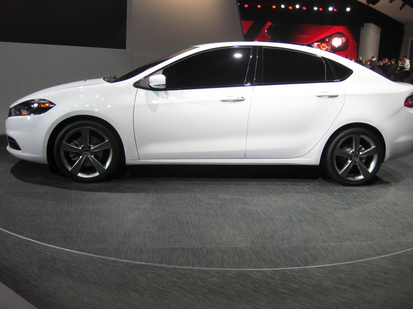 Dodge Dart SXT 2.0 DOHC