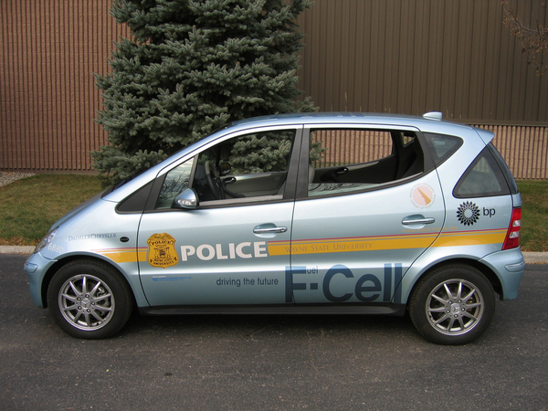 Mercedes-Benz F-Cell Police