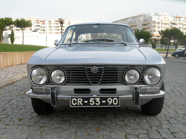 Alfa Romeo GTV