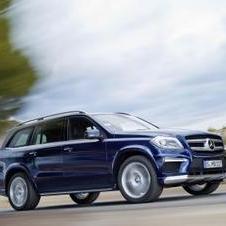 Et le GL 350 BlueTEC 4MATIC, animé par un moteur V6 diesel