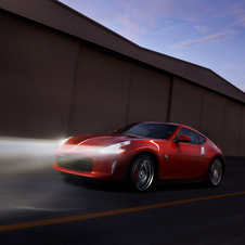 2013 Nissan 370Z Gets New Nose and New Colors