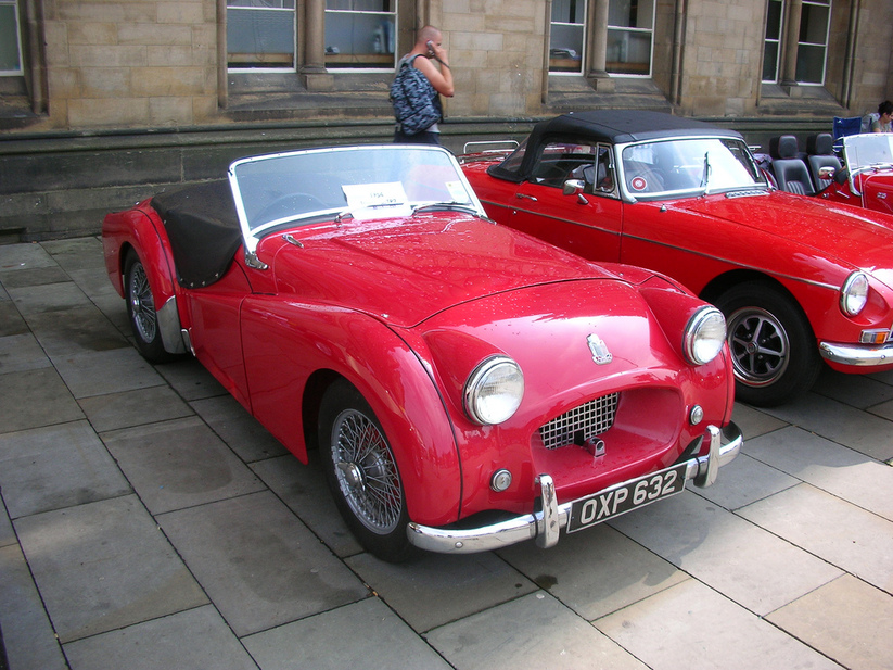 Triumph TR2