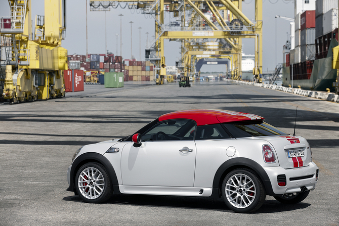 MINI Coupé revealed in detail