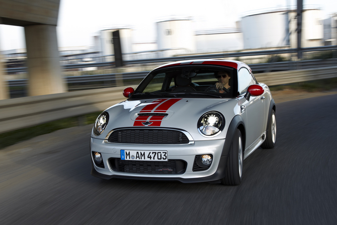 MINI Coupé revealed in detail