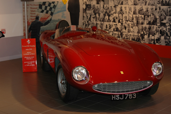 Ferrari 500 Mondial Spider Pininfarina