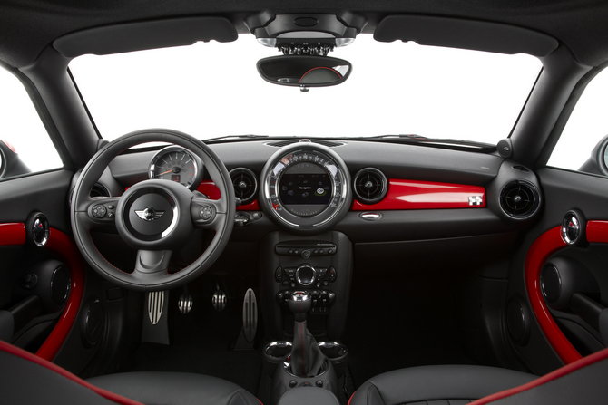 MINI Coupé revealed in detail