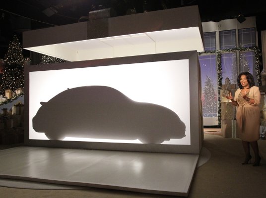 Silhouette of new VW Beetle revealed on Oprah 