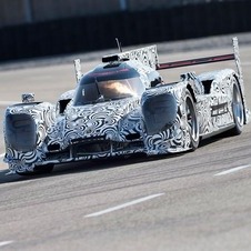 A Porsche refere que três dos seus quatro pilotos já testaram com o novo LMP1