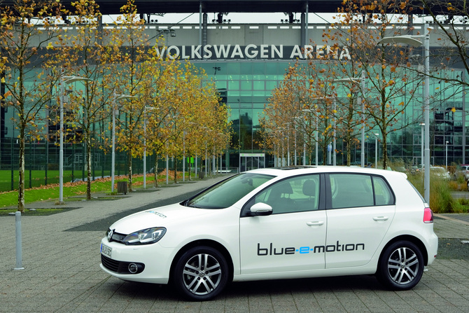 Volkswagen Golf blue-e-motion