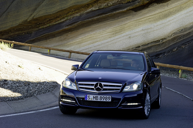 Facelifted C-Class to arrive in the spring