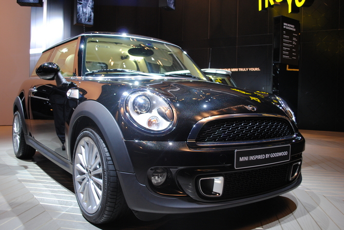 MINI (BMW) Mini Inspired by Goodwood